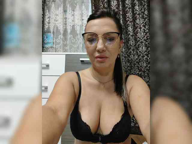 ProstoLolkaXXX webcam