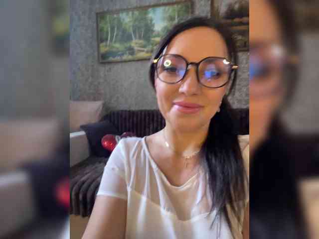 ProstoLolkaXXX webcam