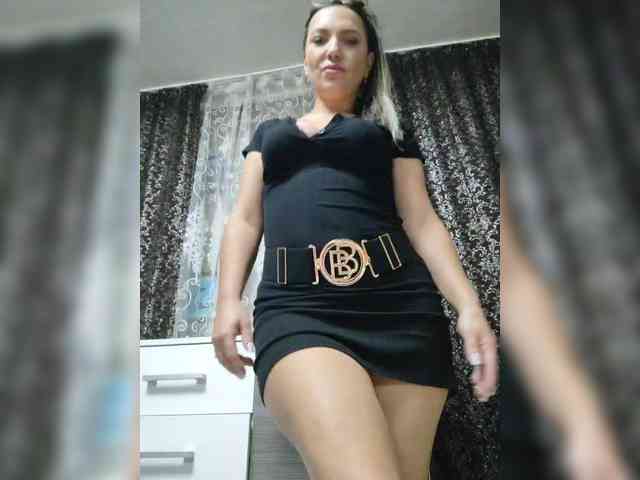 ProstoLolkaXXX webcam