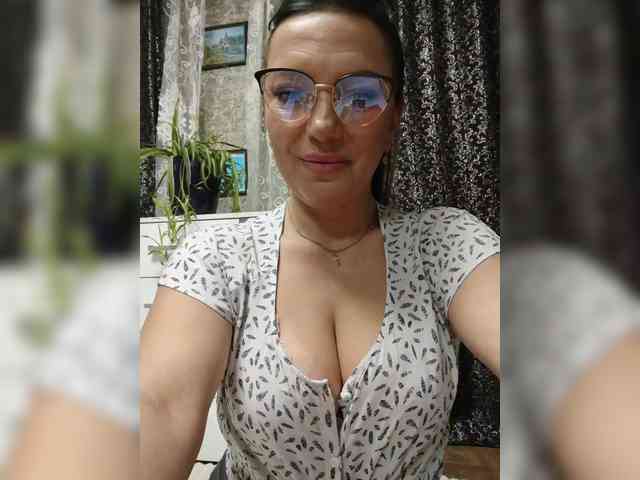 ProstoLolkaXXX webcam