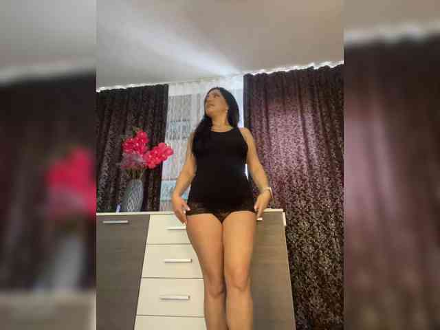 ProstoLolkaXXX webcam