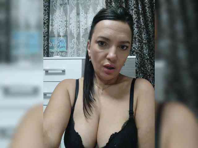 ProstoLolkaXXX webcam