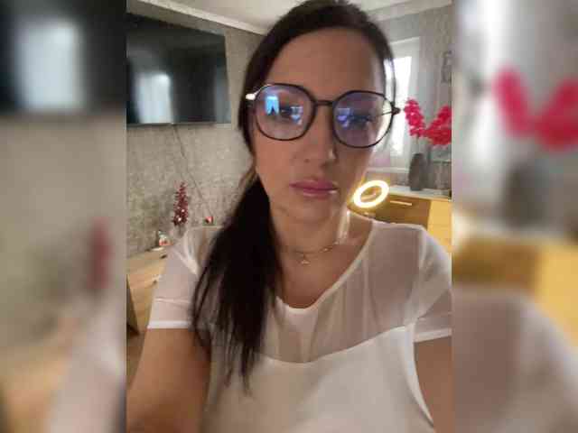 ProstoLolkaXXX webcam