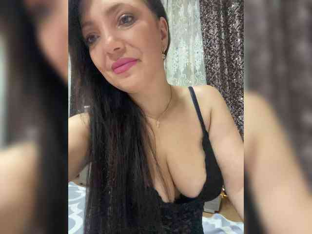 ProstoLolkaXXX webcam