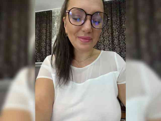 ProstoLolkaXXX webcam