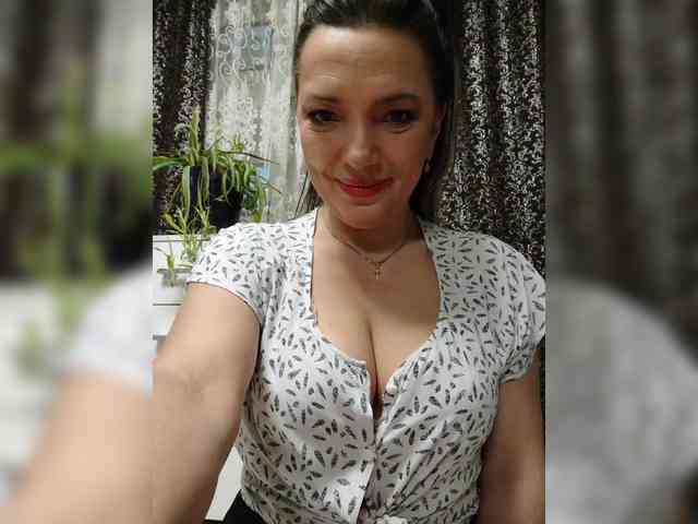 ProstoLolkaXXX webcam