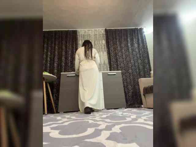 ProstoLolkaXXX webcam