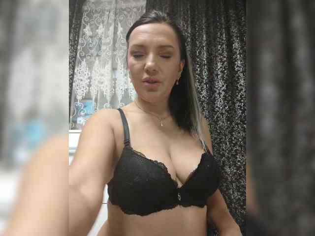 ProstoLolkaXXX webcam