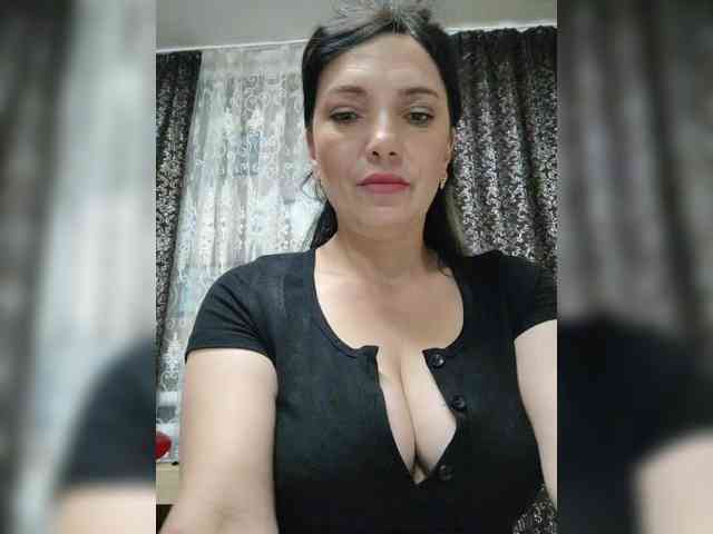 ProstoLolkaXXX webcam