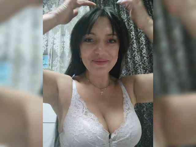 ProstoLolkaXXX webcam