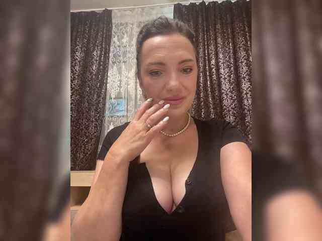 ProstoLolkaXXX webcam