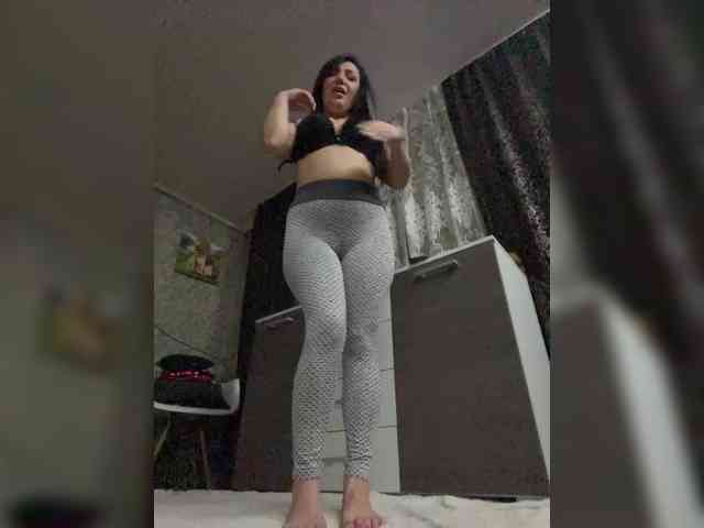 ProstoLolkaXXX webcam