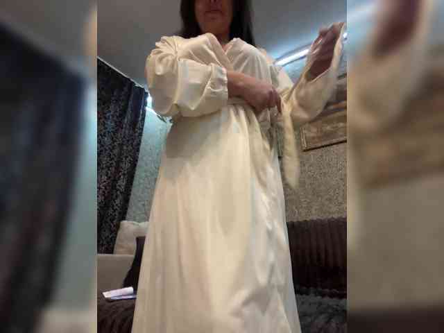 ProstoLolkaXXX webcam