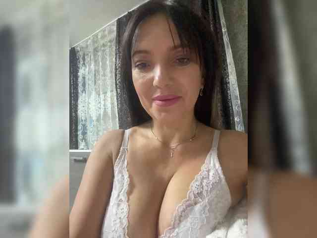ProstoLolkaXXX webcam