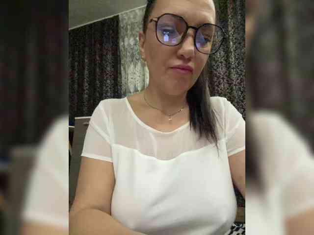 ProstoLolkaXXX webcam