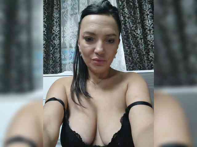 ProstoLolkaXXX webcam