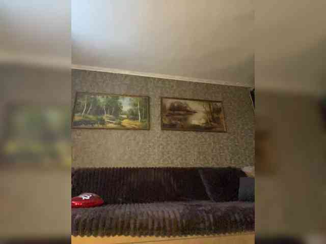 ProstoLolkaXXX webcam