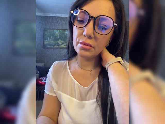 ProstoLolkaXXX webcam