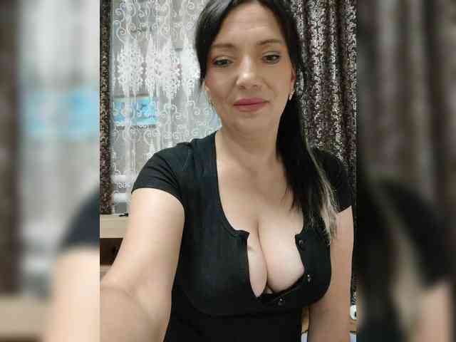 ProstoLolkaXXX webcam