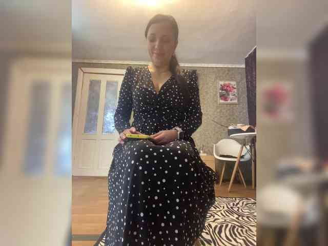 ProstoLolkaXXX webcam