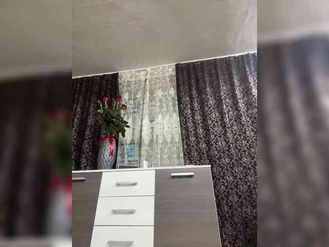 ProstoLolkaXXX webcam