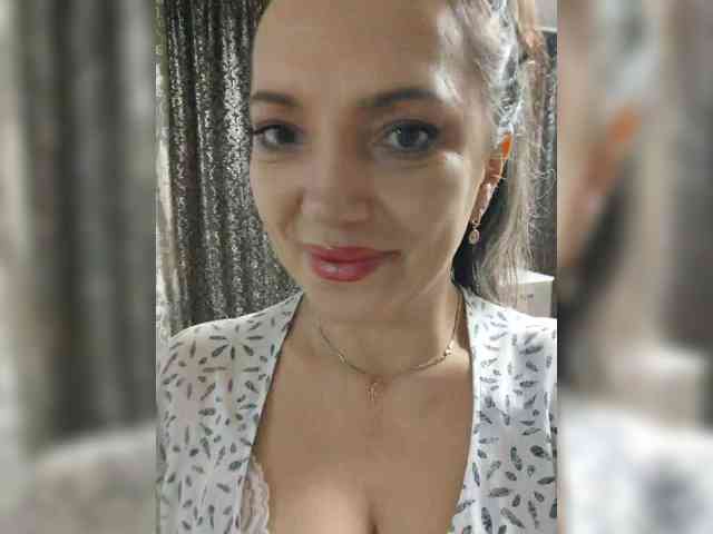 ProstoLolkaXXX webcam