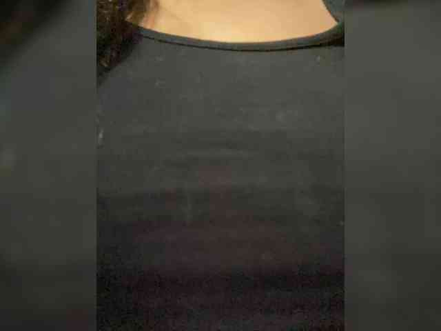 ProstoLolkaXXX webcam