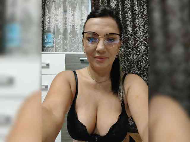 ProstoLolkaXXX webcam