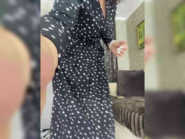 ProstoLolkaXXX webcam