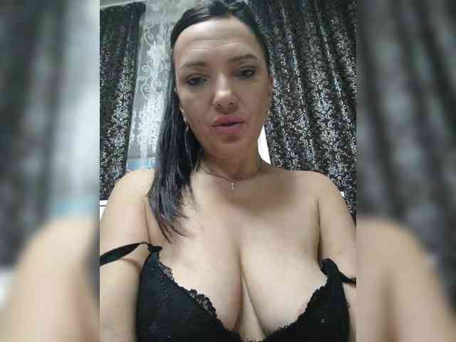 ProstoLolkaXXX webcam