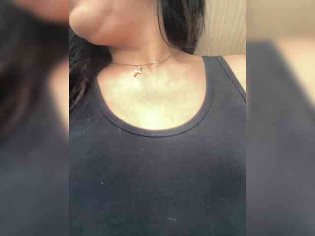 ProstoLolkaXXX webcam