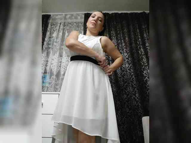 ProstoLolkaXXX webcam