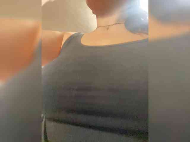 ProstoLolkaXXX webcam