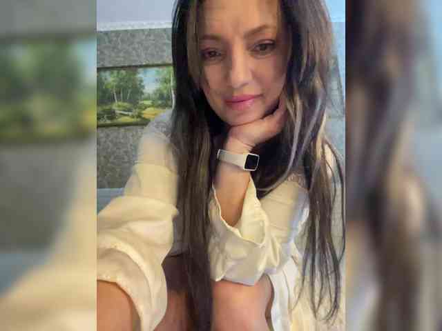 ProstoLolkaXXX webcam