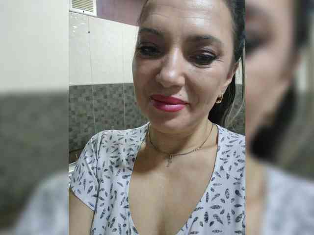 ProstoLolkaXXX webcam