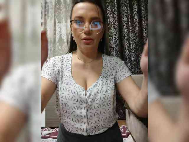 ProstoLolkaXXX webcam