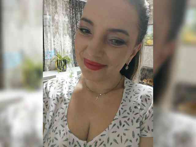 ProstoLolkaXXX webcam