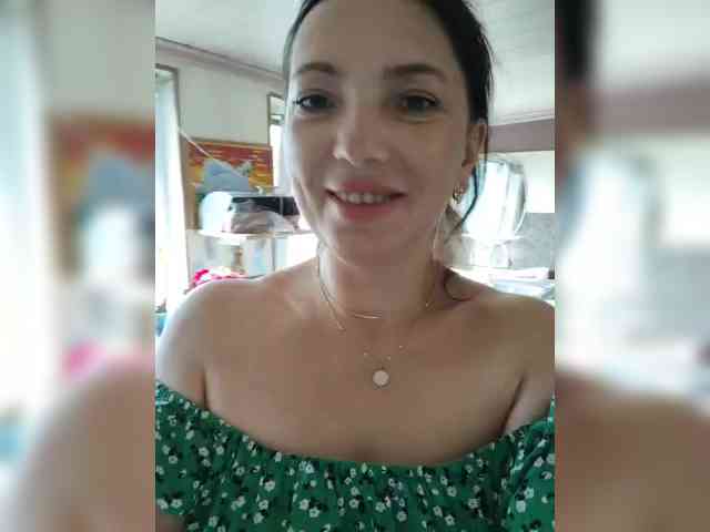 ProstoLolkaXXX webcam