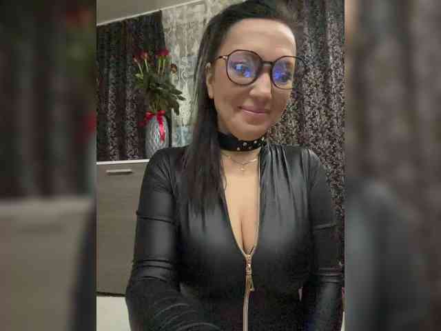 ProstoLolkaXXX webcam