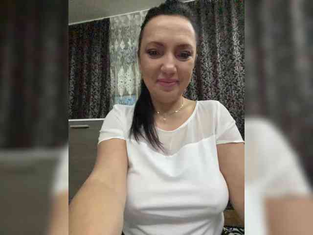 ProstoLolkaXXX webcam