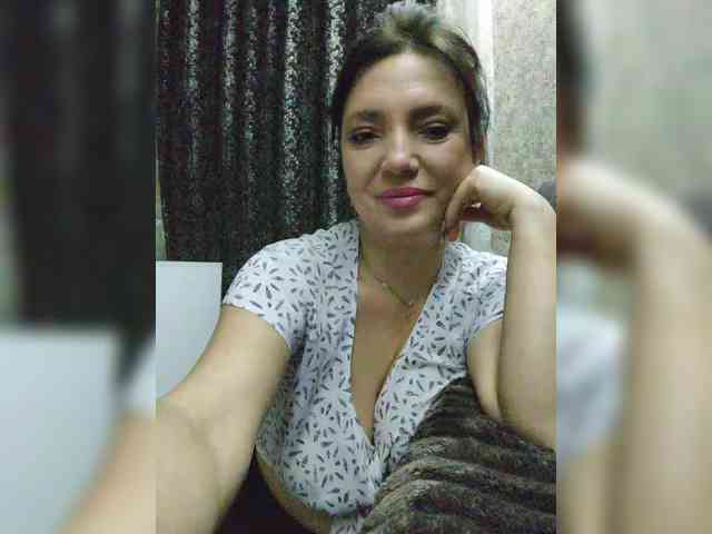 ProstoLolkaXXX webcam