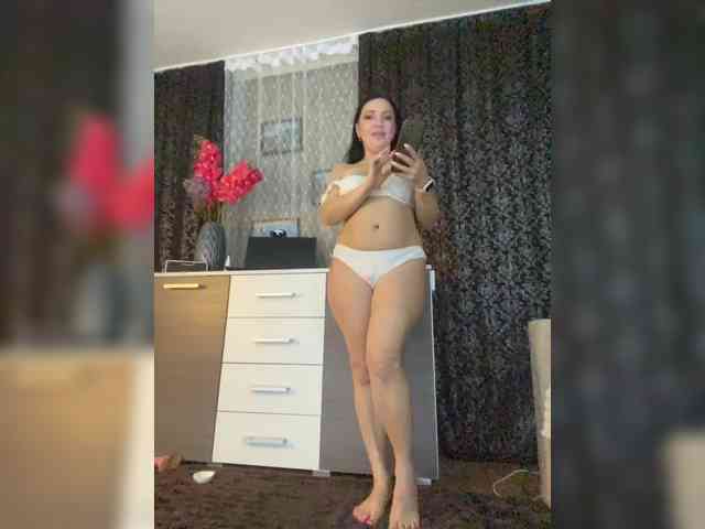 ProstoLolkaXXX webcam