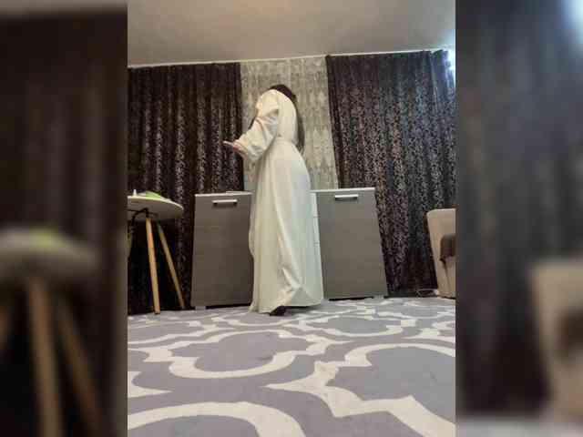 ProstoLolkaXXX webcam