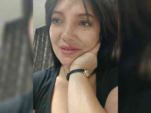 ProstoLolkaXXX webcam