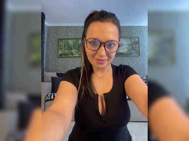 ProstoLolkaXXX webcam