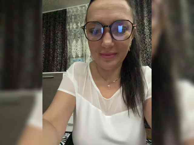 ProstoLolkaXXX webcam