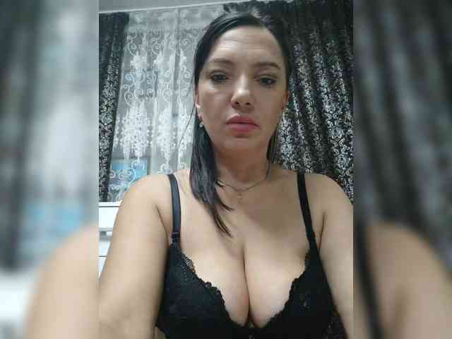 ProstoLolkaXXX webcam