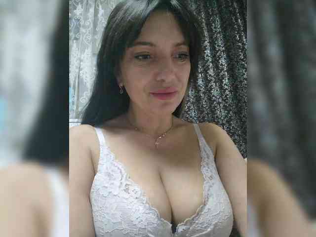 ProstoLolkaXXX webcam