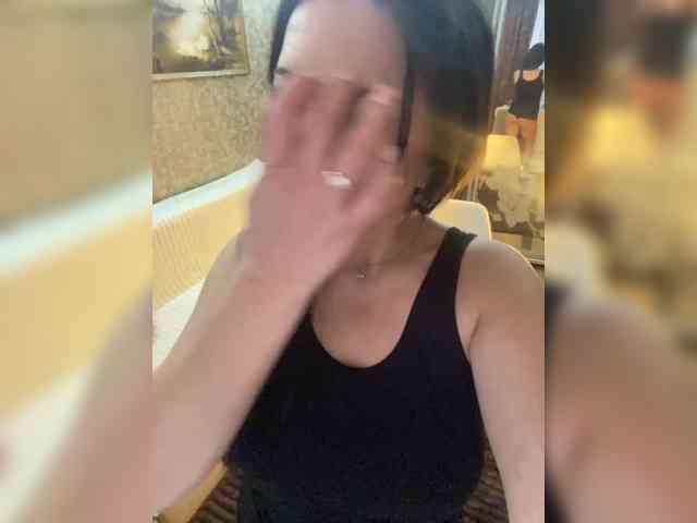 ProstoLolkaXXX webcam