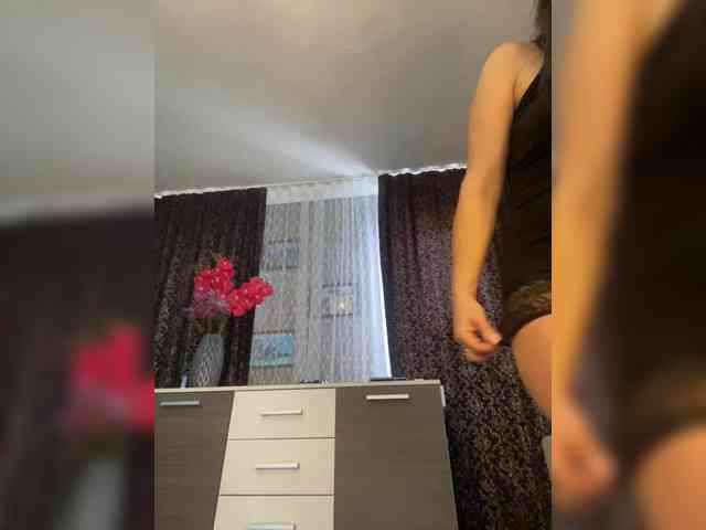 ProstoLolkaXXX webcam